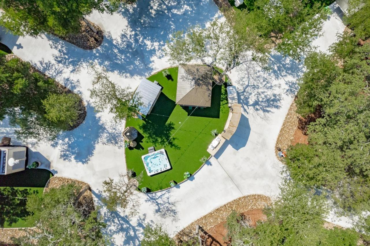7744 Ranch Glamping Resort Austin Oda fotoğraf