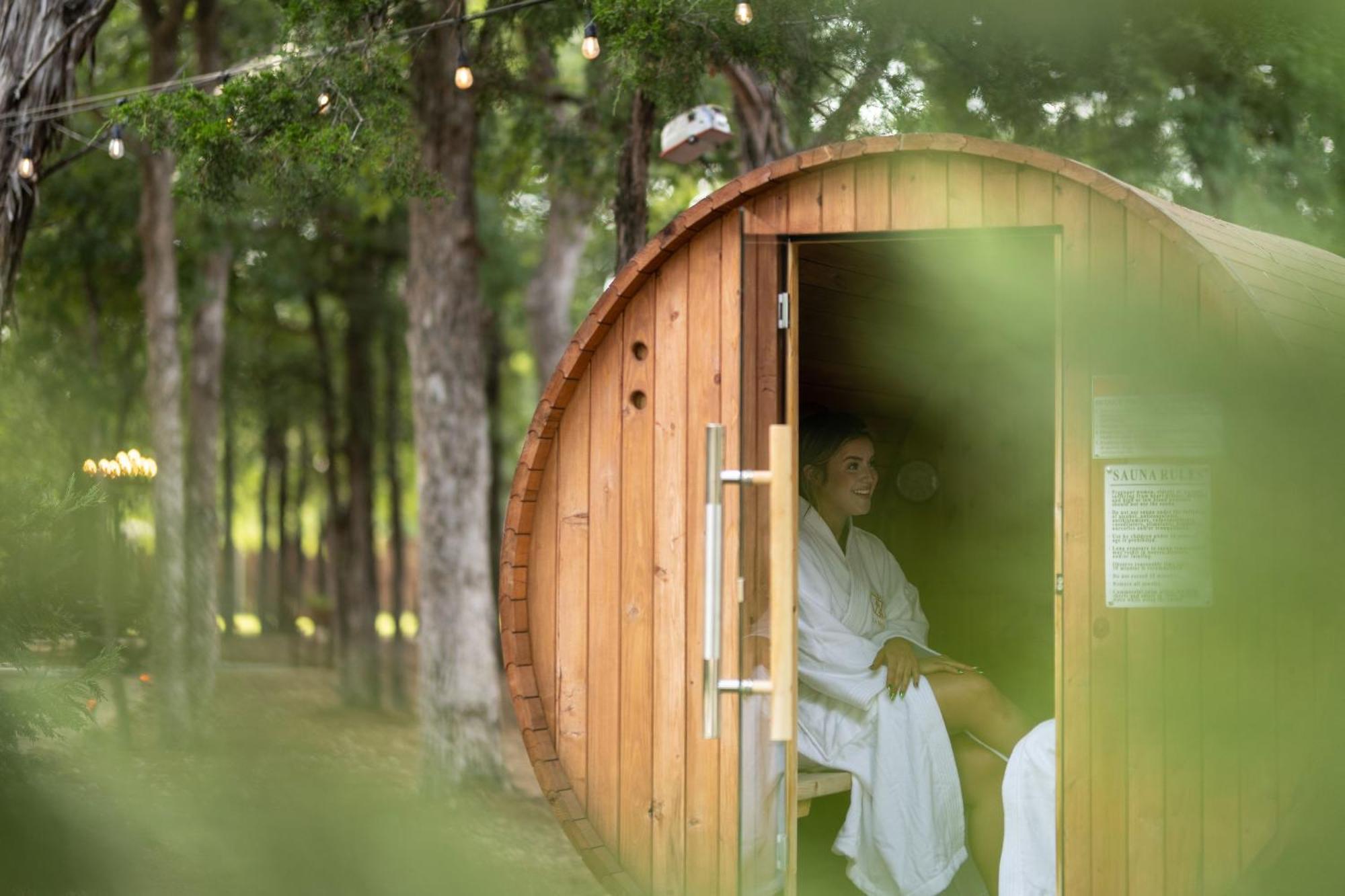 7744 Ranch Glamping Resort Austin Dış mekan fotoğraf